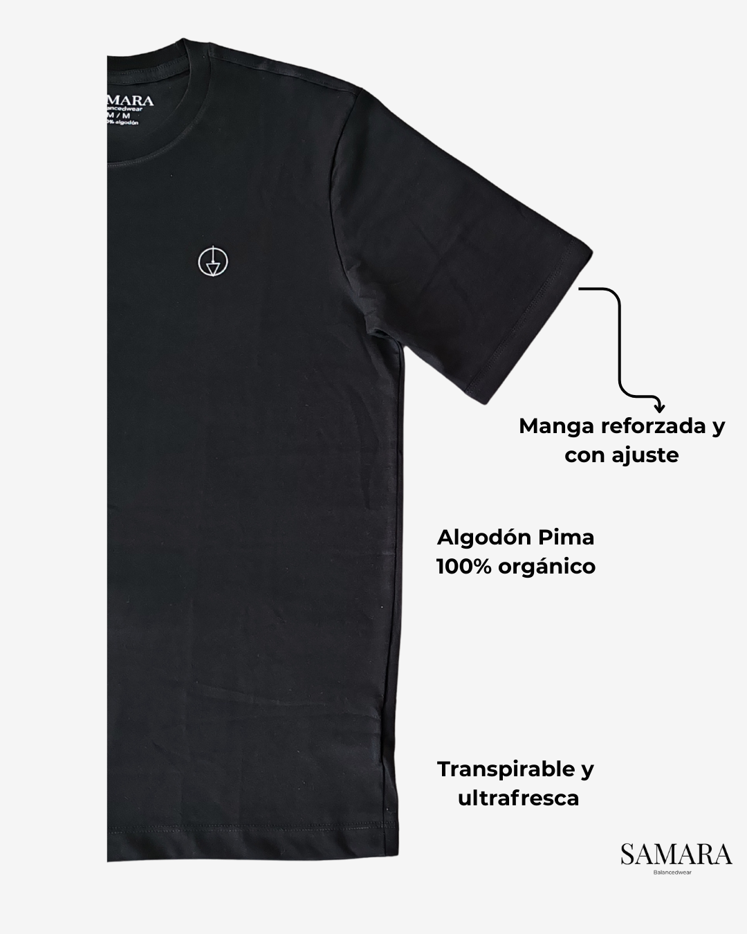 Playera negra de cuello  redondo, logo samara
