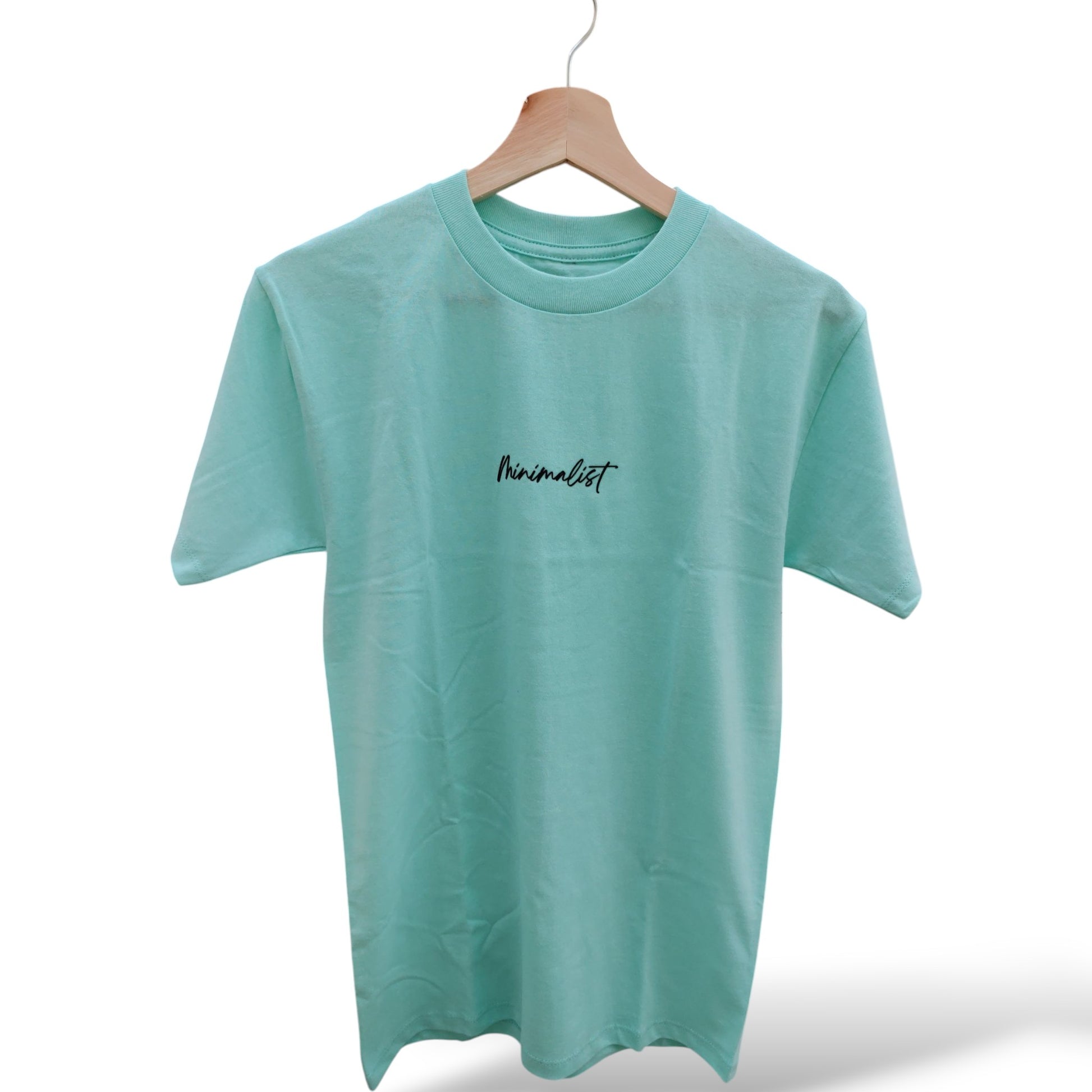 Playera menta de cuello redondo, diseño minimalist