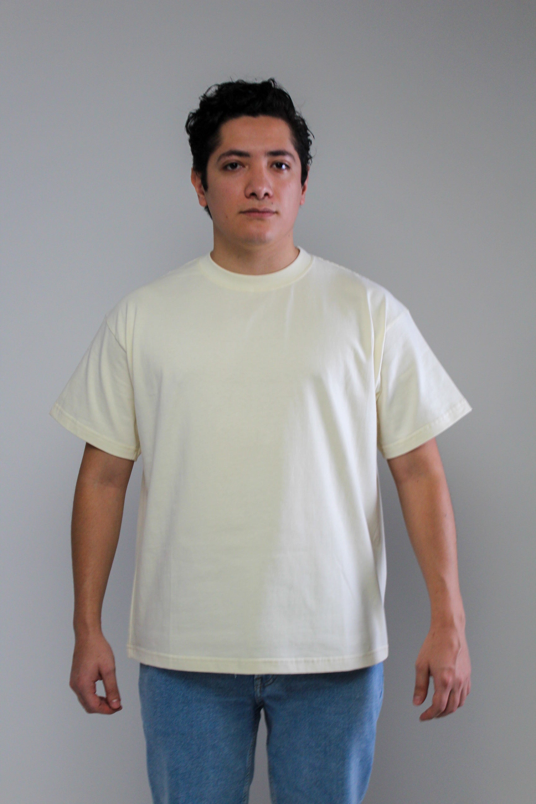 Premium Classic Relaxed Tee / Hueso