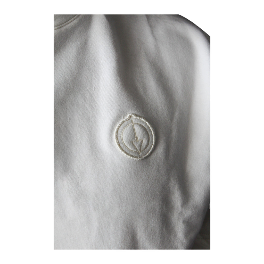 Bordado logo french terry / crudo