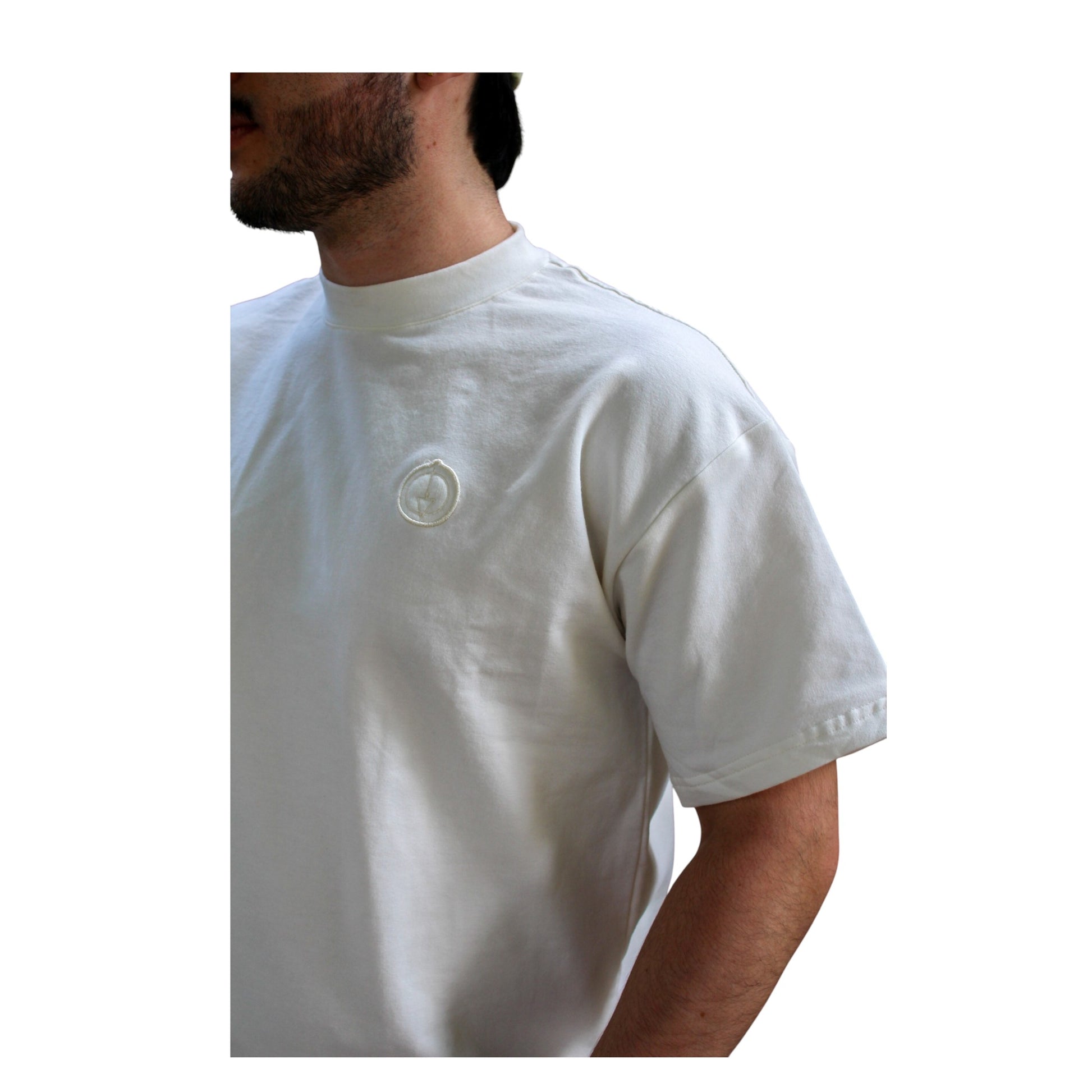 Bordado logo french terry / crudo